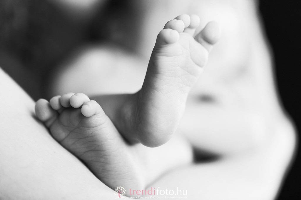 Egy újabb újszülött fotózás Székesfehérváron 08